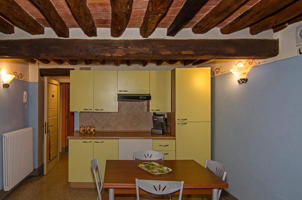 Antica Residenza Del Gallo Lucques Chambre photo