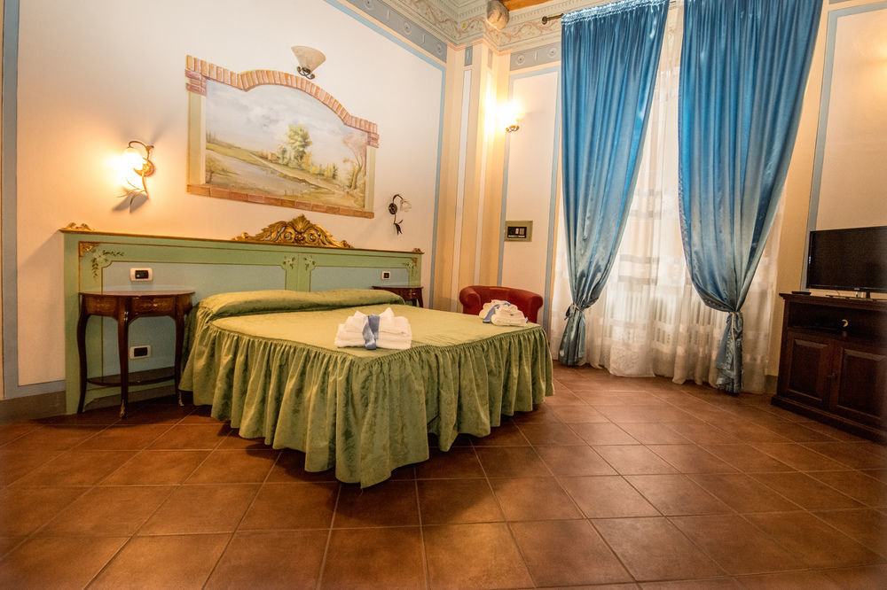 Antica Residenza Del Gallo Lucques Extérieur photo